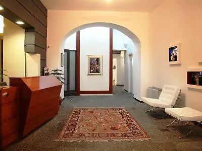 Caravaggio 4* Napoli